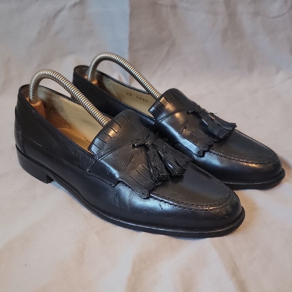 Johnston & Murphy Black Loafers with Tassels